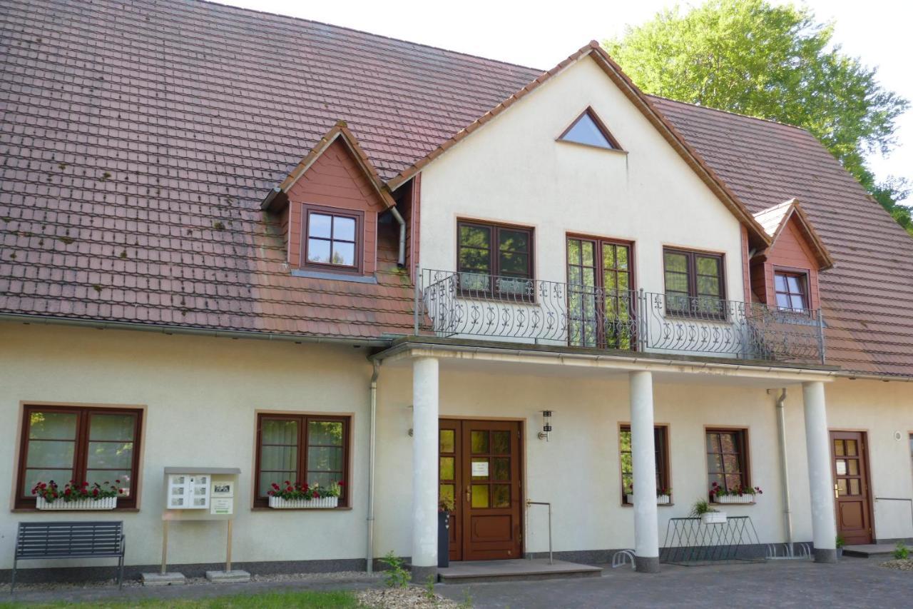 An Der Gaertnerei Bed & Breakfast Doemitz Exterior photo
